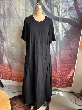 COS Black Short-Sleeve Maxi Dress